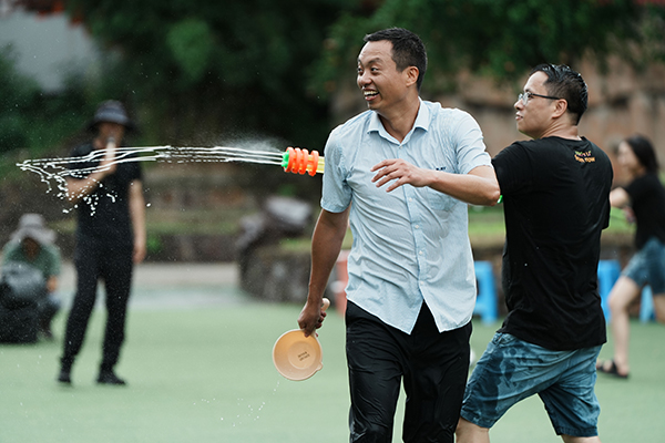 水槍大戰(zhàn) /cxyq/20230801091648-FlSHQbkY1BhV-Tt98ToDQlbLpRTc.jpg